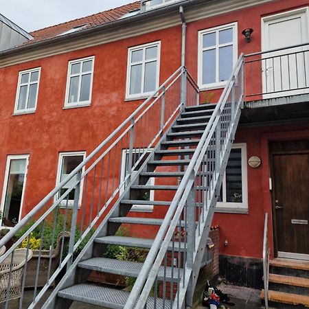 Paen Central Lejlighed Med Gratis Parkering Randers Exterior photo