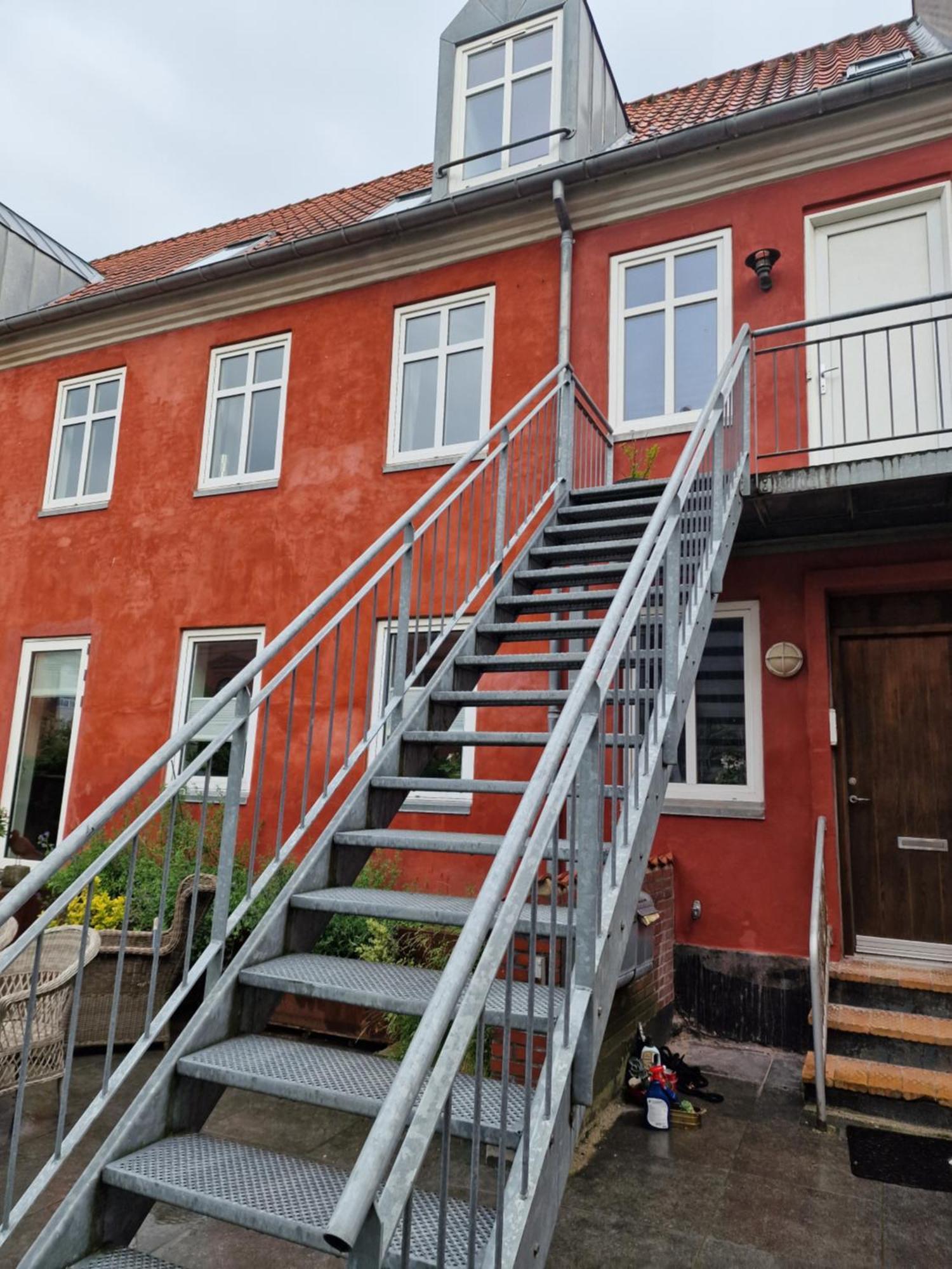 Paen Central Lejlighed Med Gratis Parkering Randers Exterior photo